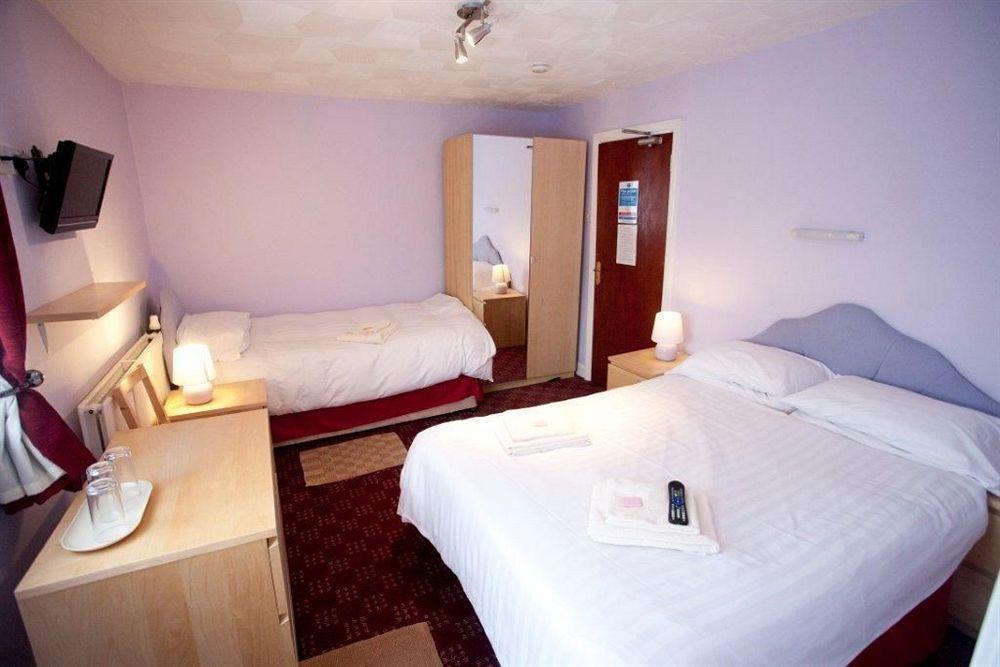 Hawthorn Hotel Radcliffe Eksteriør bilde