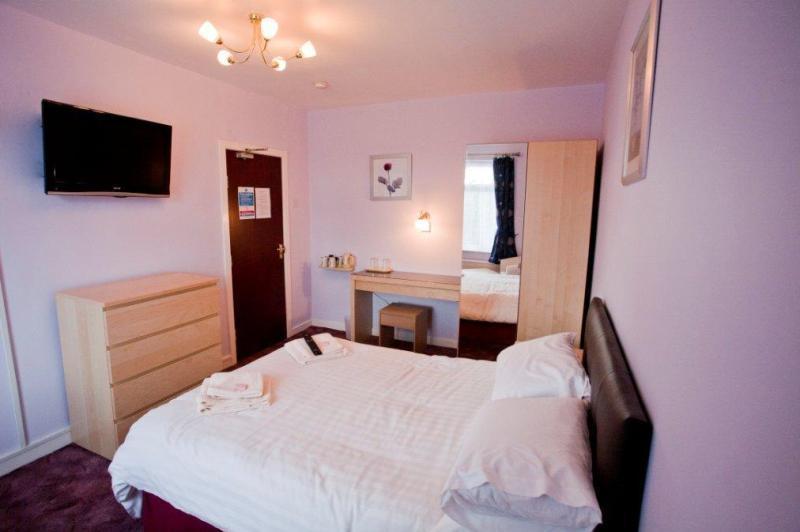 Hawthorn Hotel Radcliffe Eksteriør bilde